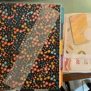 Erin Condren 18 Mo. Flower Power Vertical Planner